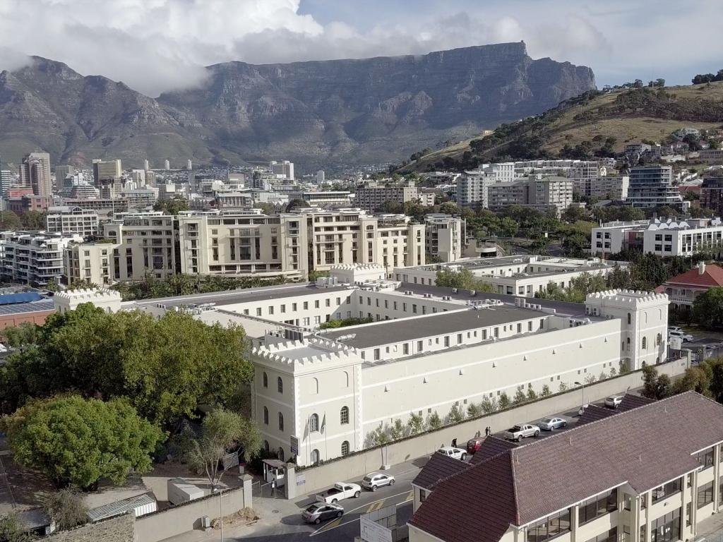 UCT GSB